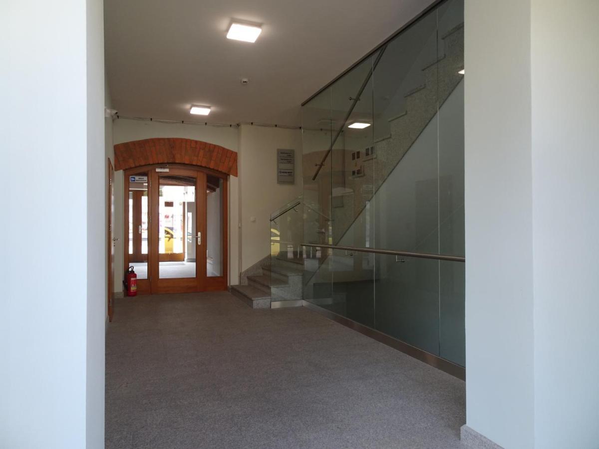 Apartament"Nad Niwka 6" Z Zamykanym Bezplatnym Parkingiem Bielsko-Biała Esterno foto