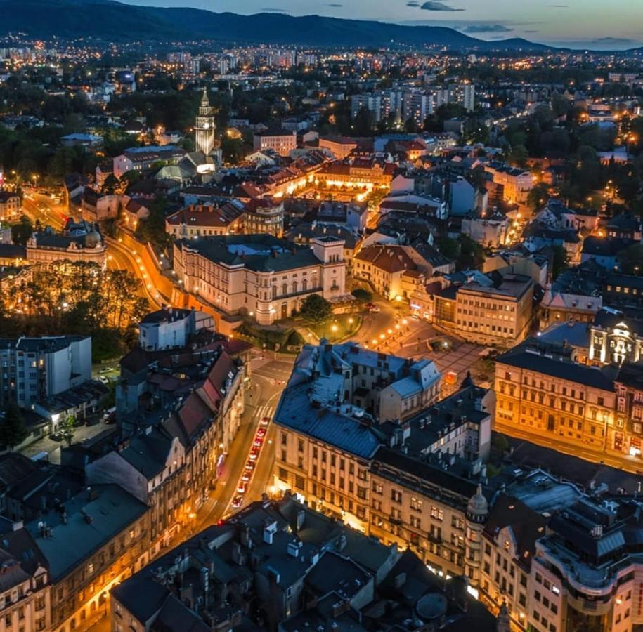 Apartament"Nad Niwka 6" Z Zamykanym Bezplatnym Parkingiem Bielsko-Biała Esterno foto
